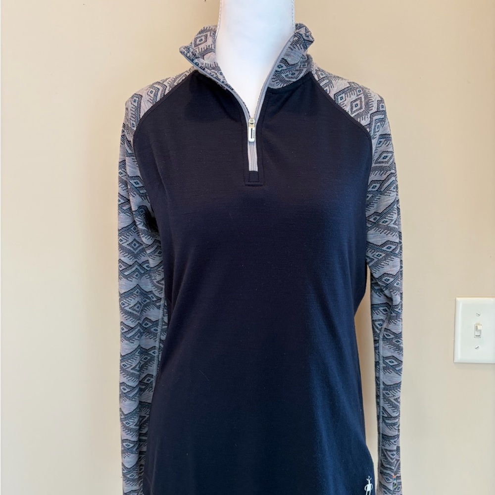 Smartwool Navy and Gray Long Sleeve Women's Top. Excellent Condition - Picture 3 of 11